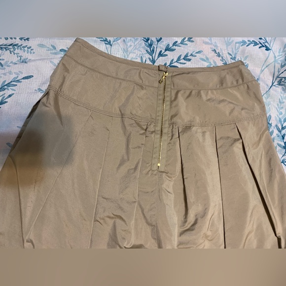 Lida Baday Skirt Beige Pleated Silk Lined Size 6 - Picture 5 of 6
